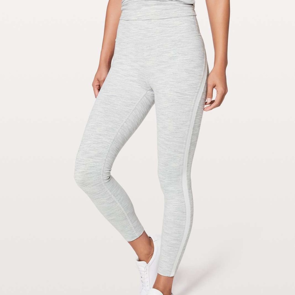 Lululemon Wunder Under Hi-Rise 7/8 Tight *Lined Up 25"